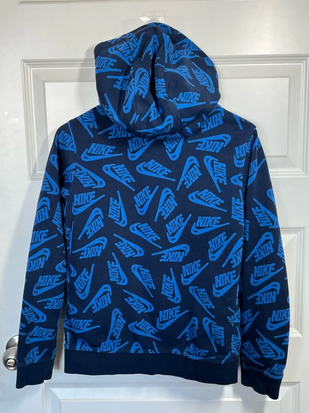Nike sportswear pullover
